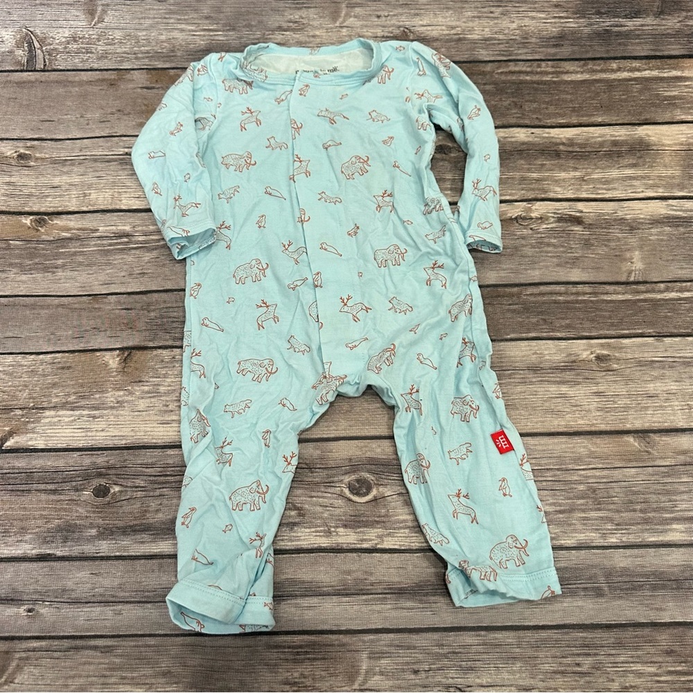 Magnetic me winter animals romper